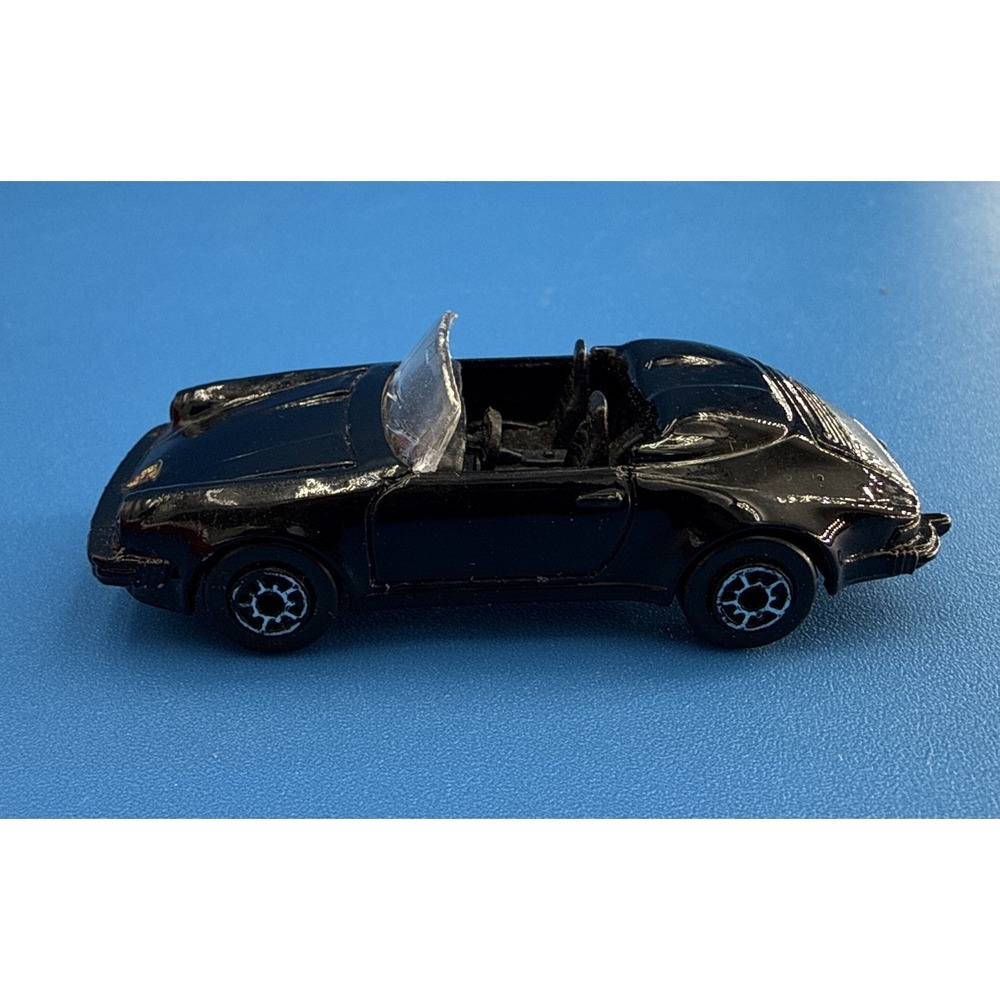 Maisto‎ Porsche 911 Speedster Convertible Black Diecast Car Loose